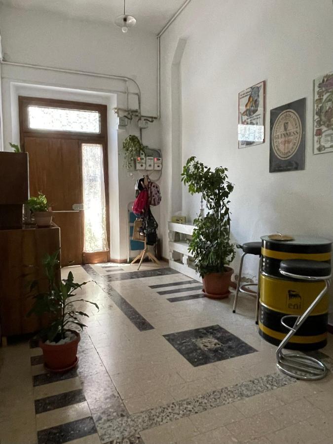 Next Door! Apartment Термоли Екстериор снимка