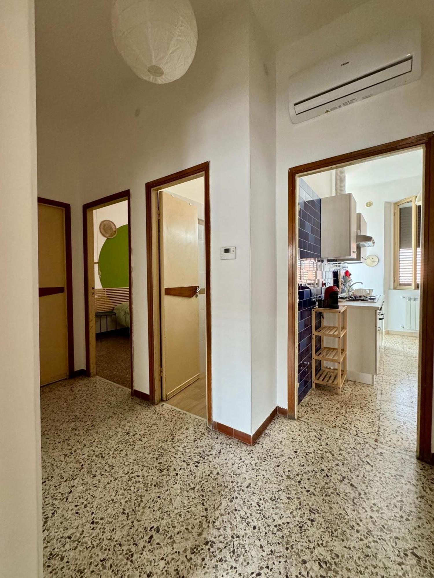 Next Door! Apartment Термоли Екстериор снимка